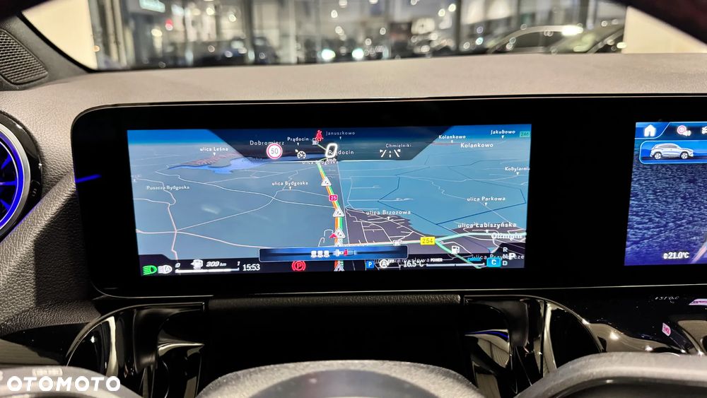 Mercedes-Benz GLA 200 AMG Line - 14