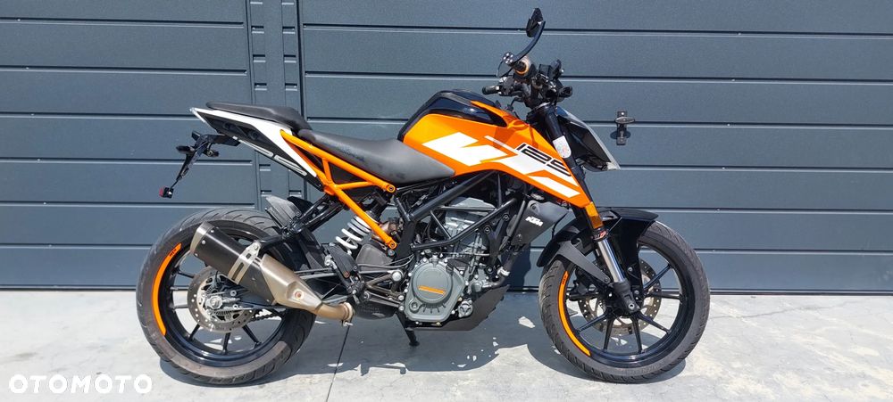 KTM Duke 125 - 22