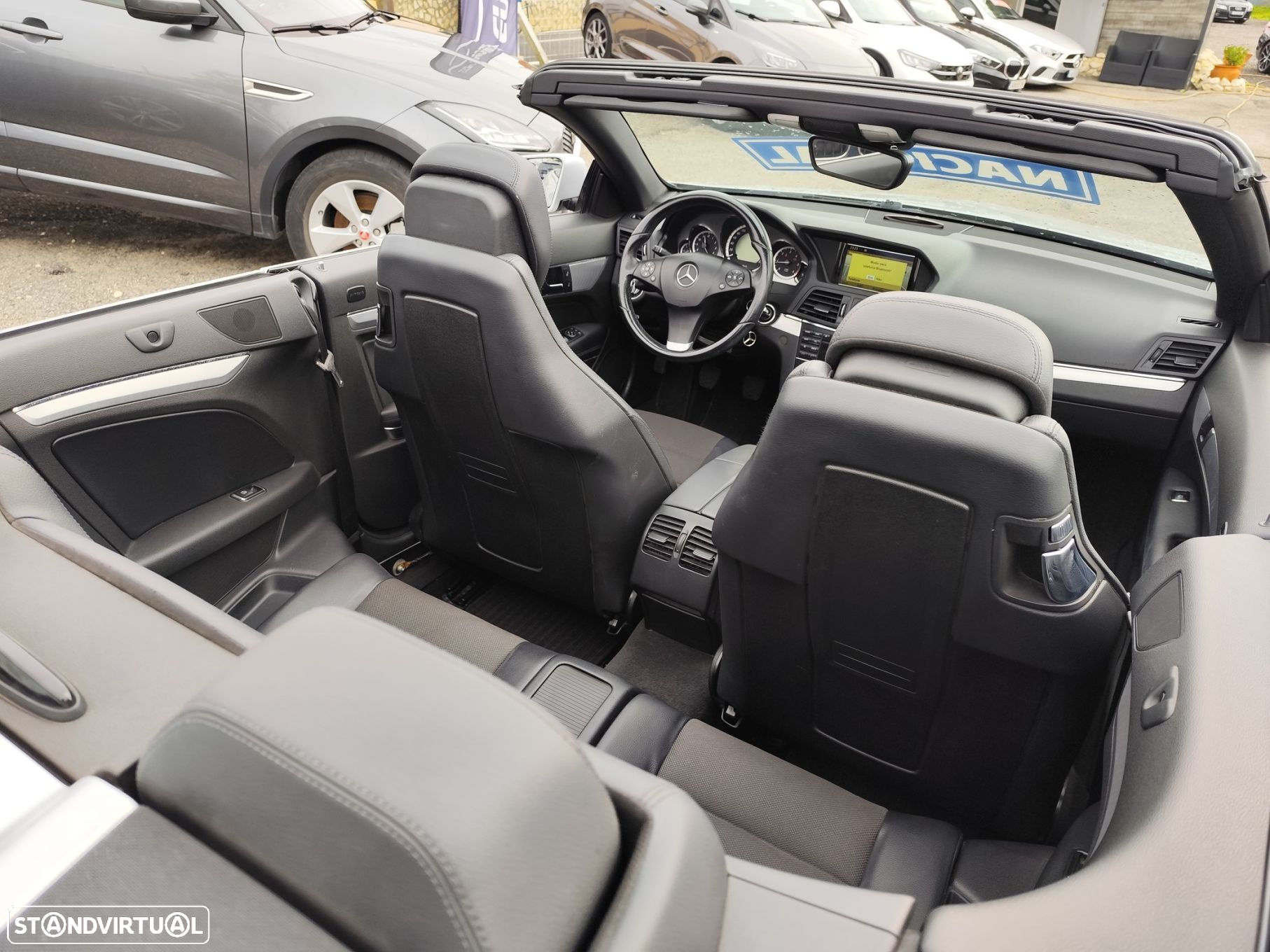 Mercedes-Benz E 220 CDi Avantgarde BlueEfficiency - 30