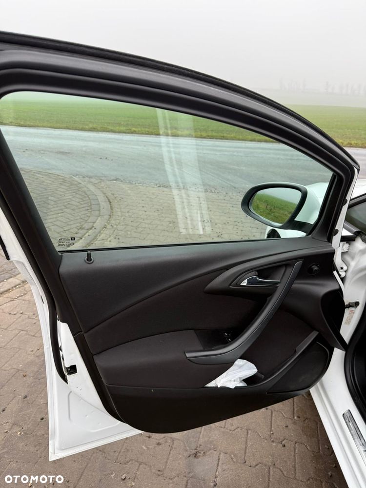 Opel Astra 1.6 CDTI DPF ecoFLEX TourerStart/Stop Edition - 15