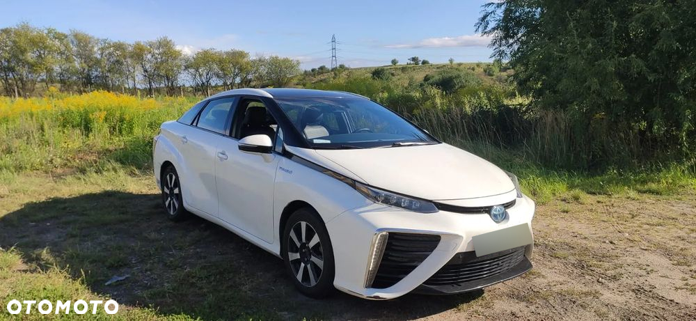 Toyota Mirai Advanced - 29
