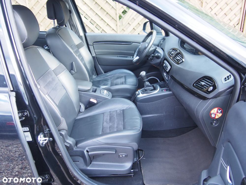 Renault Scenic 1.6dCi Energy Bose Edition - 12