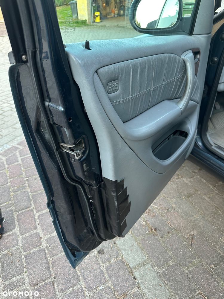 Mercedes-Benz ML 320 - 11