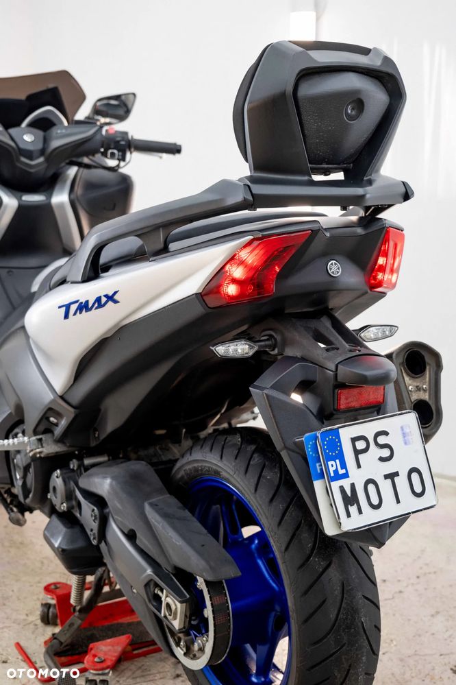 Yamaha Tmax - 20