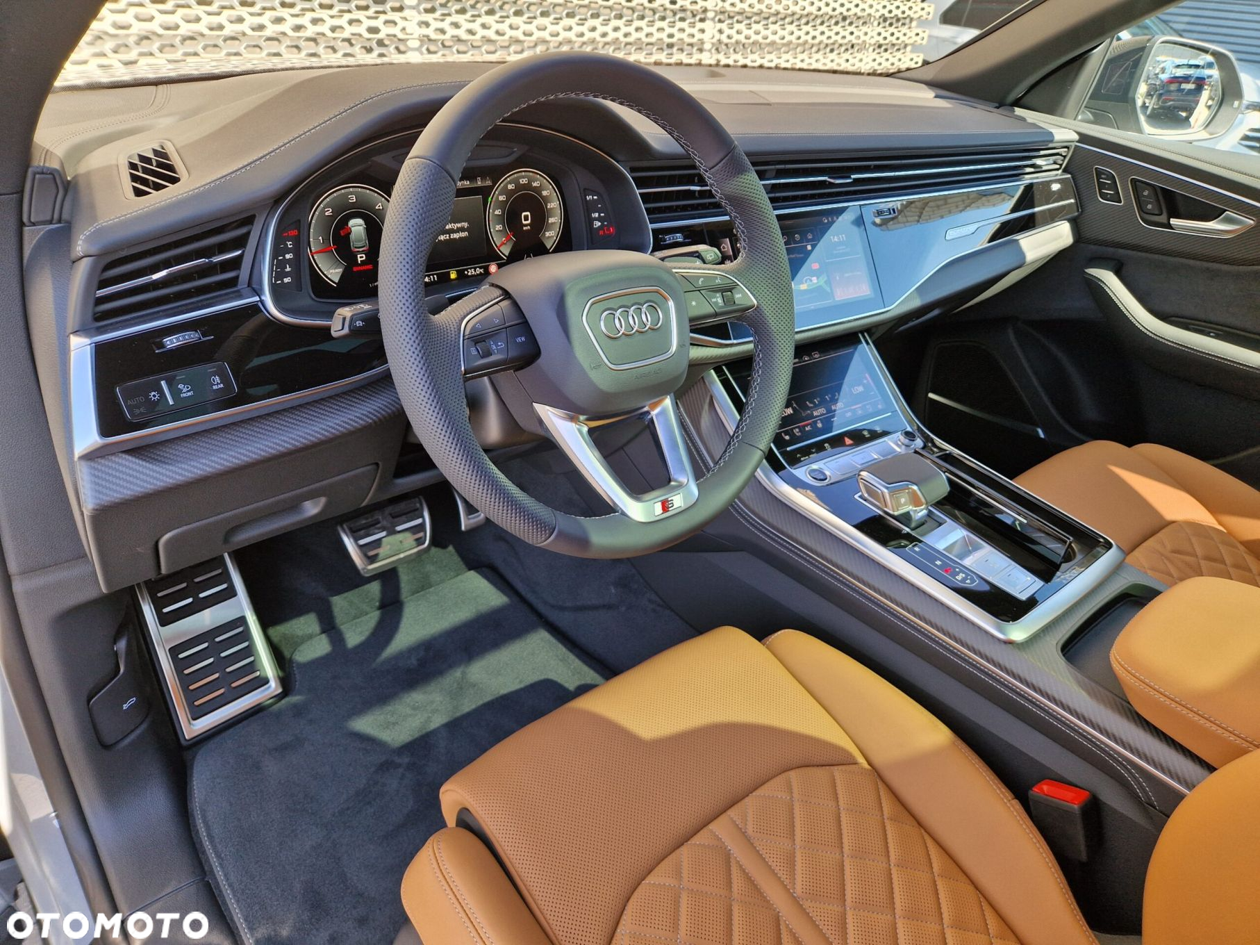 Audi Q8 - 10