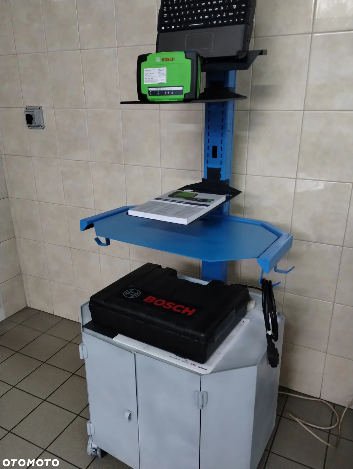 Wózek - Regał - Szafka pod tester usterek Kts i FSA Bosch - 33