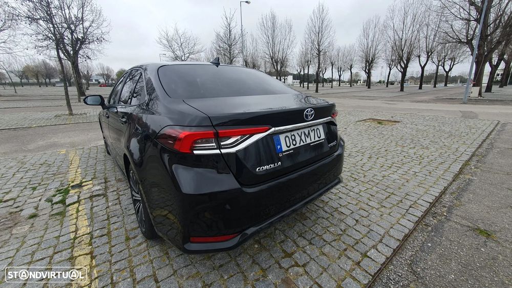 Toyota Corolla 1.8 Hybrid Active - 1