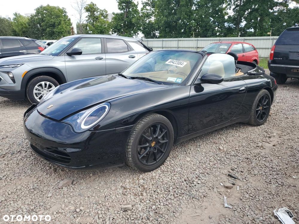 Porsche 911 Carrera - 22