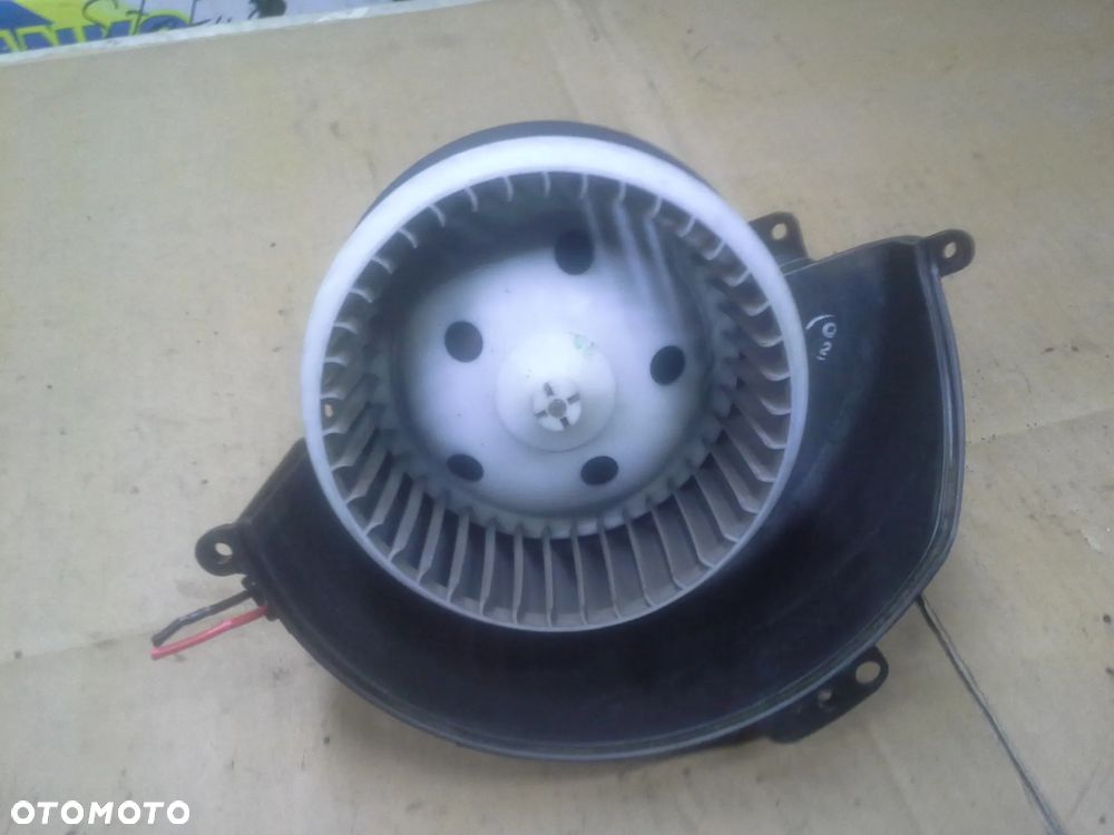 Opel Astra H III dmuchawa nagrzewnica Delphi 5240754 rezystor 3 silniczki i inne EU - 26