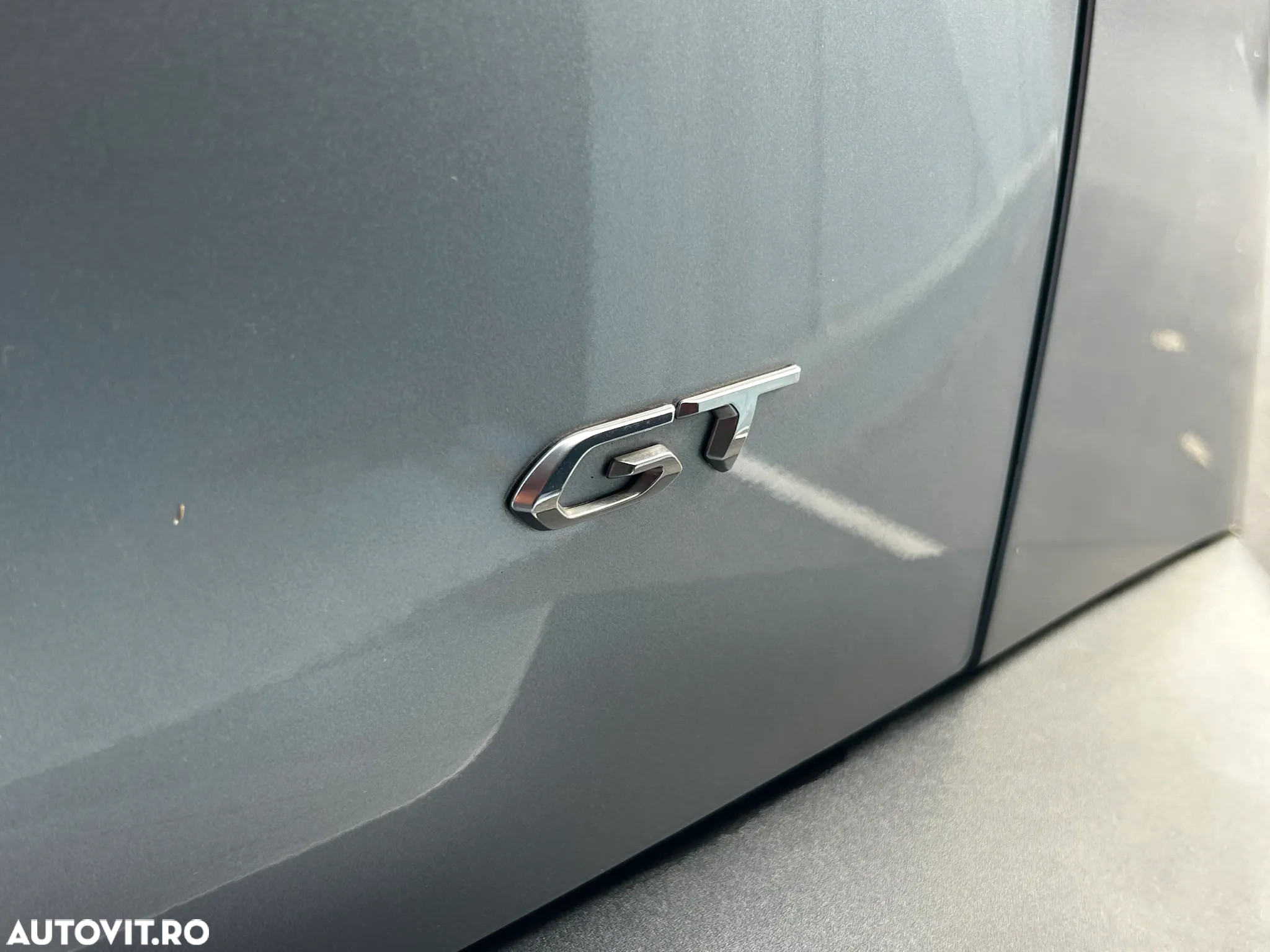 Peugeot 2008 e-2008 GT - 10