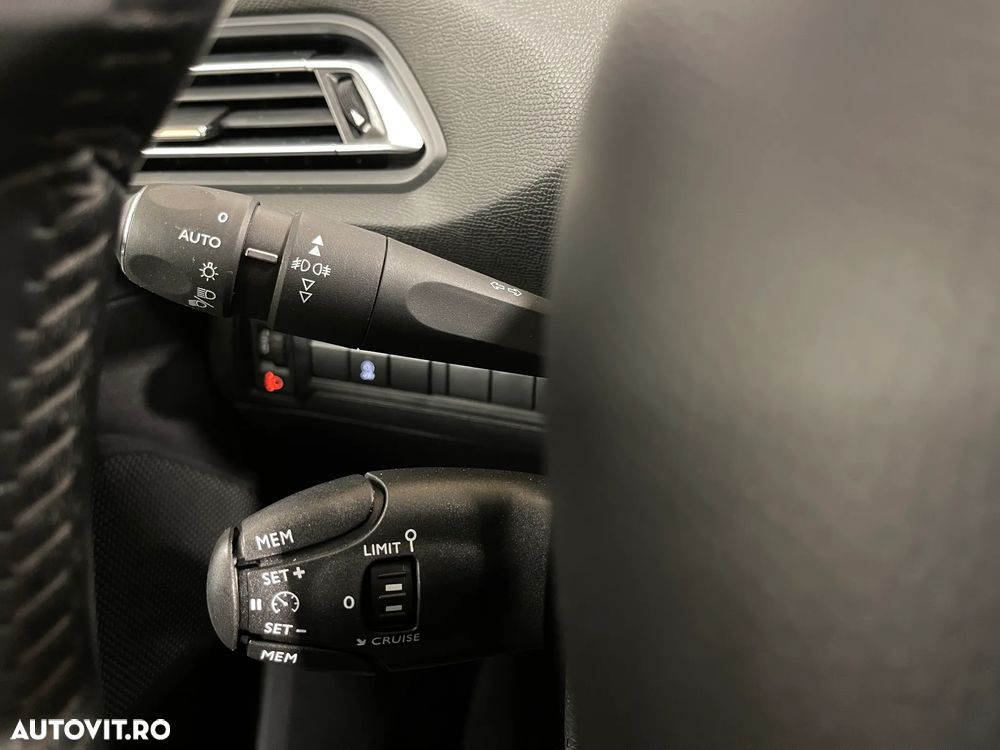 Peugeot 308 1.5 BlueHDi FAP STT Active Pack - 20