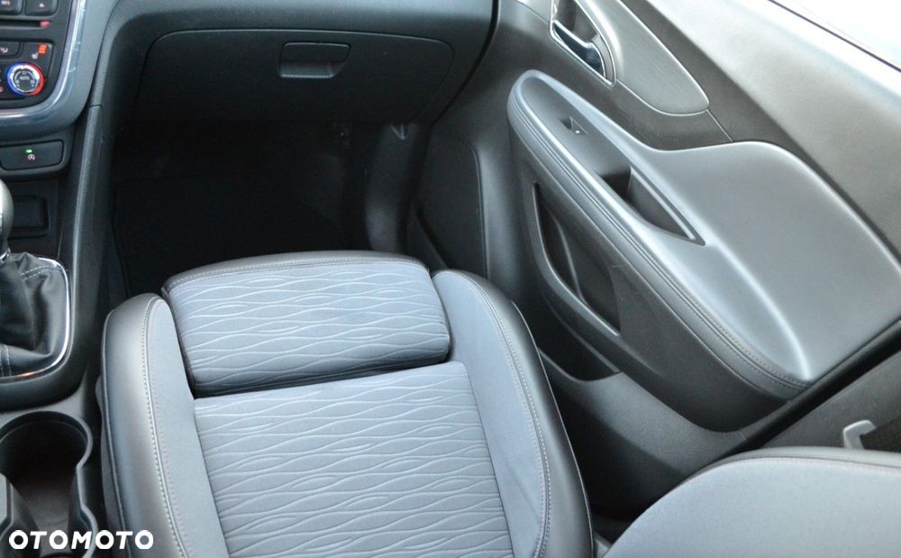 Opel Mokka 1.7 CDTI Cosmo S&S - 31