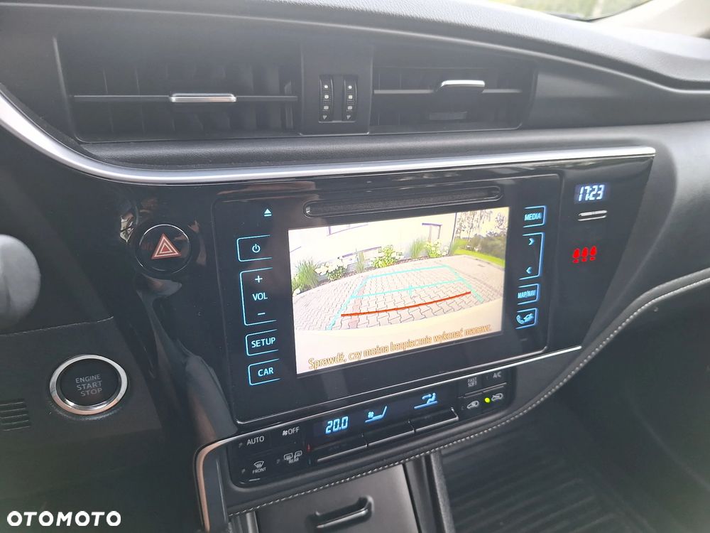 Toyota Auris - 7
