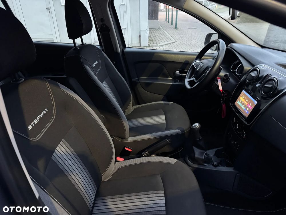 Dacia Sandero Stepway 0.9 TCe Laureate S&S - 10
