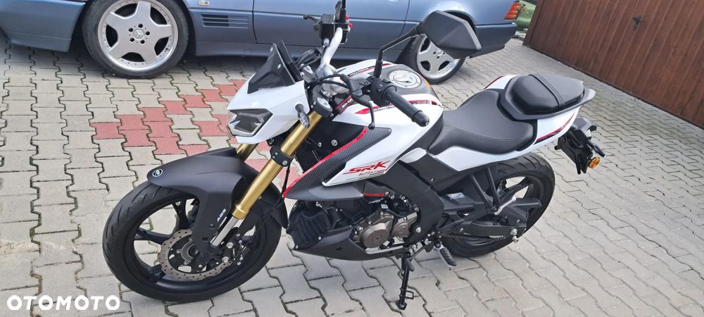 QJMOTOR SRK 125S - 1