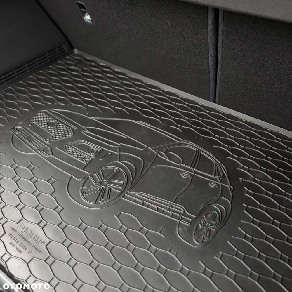 Hyundai Kona - 12