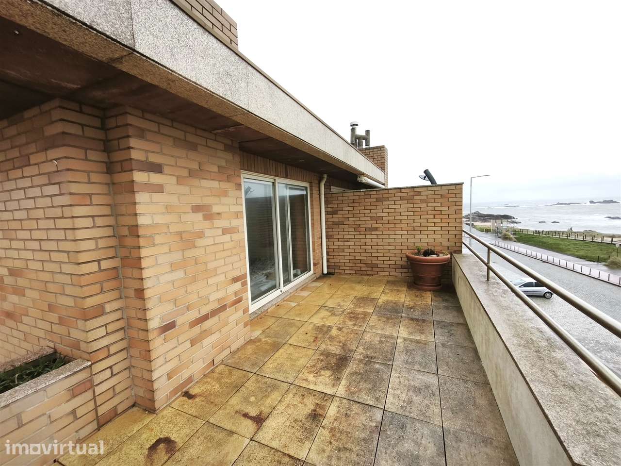 T3 Duplex com terraço em frente ao mar – Lavra - Grande imagem: 4/22