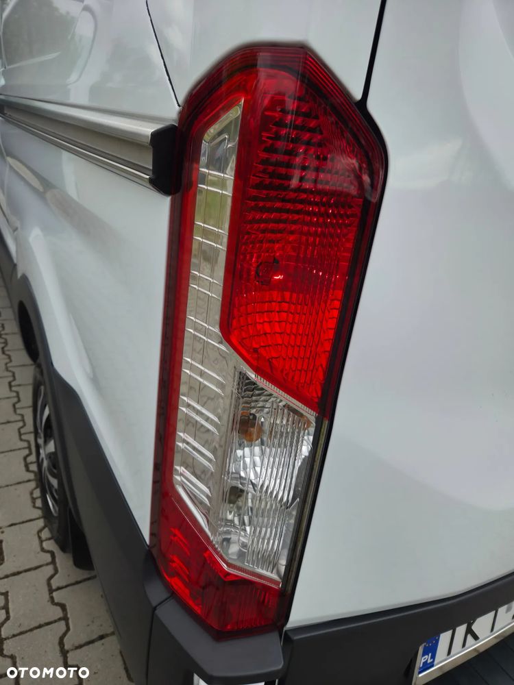 Ford Transit L1H2 - 20