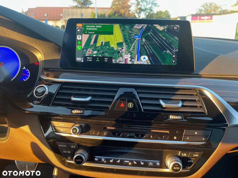 BMW Seria 5 530i M Sport sport - 8