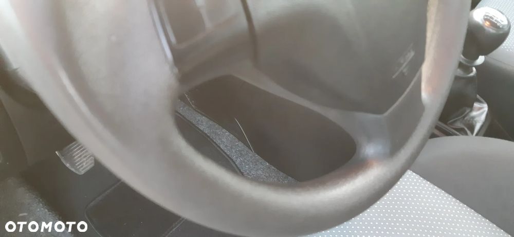 Fiat Grande Punto Actual 1.2 8V Estiva - 12