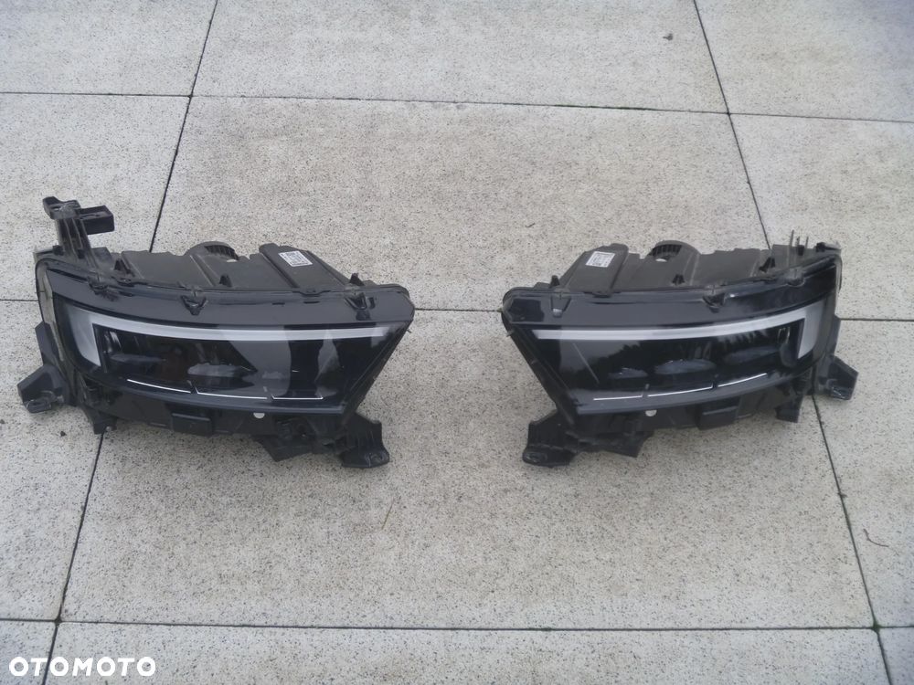 OPEL MOKKA II LAMPA FULL LED PRAWA LEWA ORYGINAŁ EUROPA - 1
