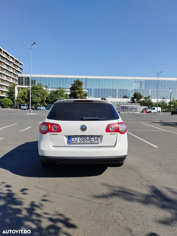 Volkswagen Passat 2009 photo 4