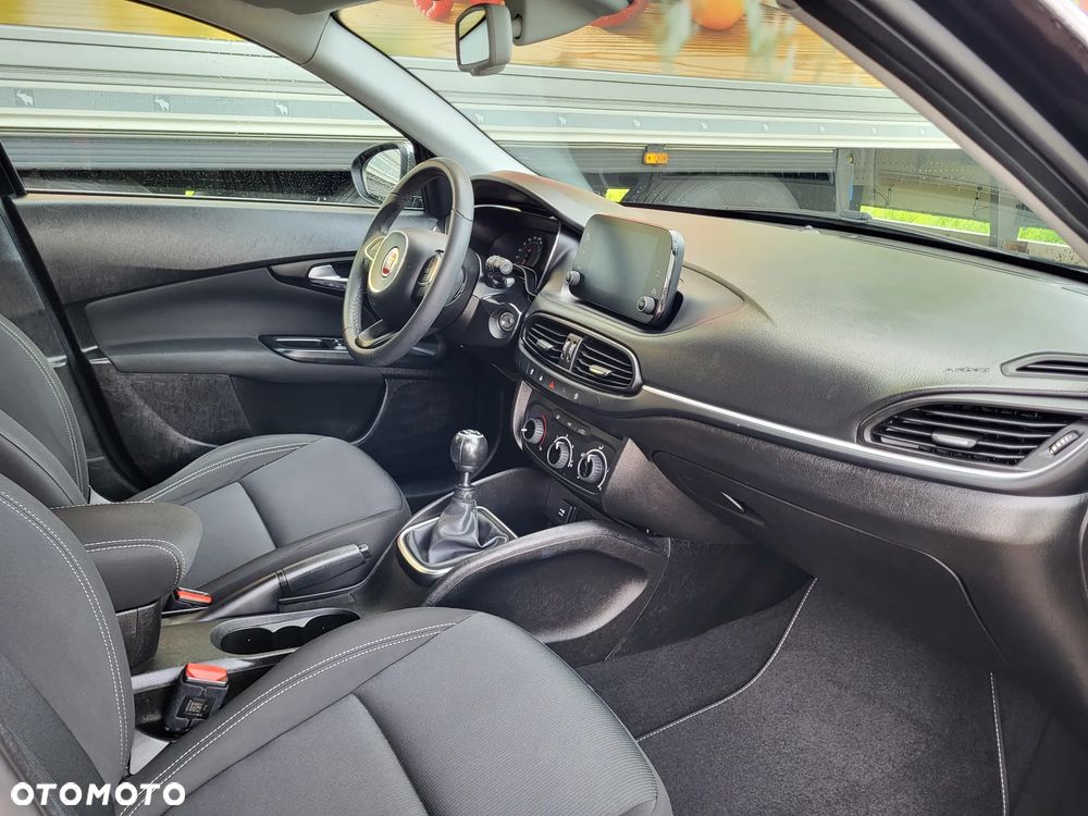 Fiat Tipo 1.6 MultiJet Mirror - 31