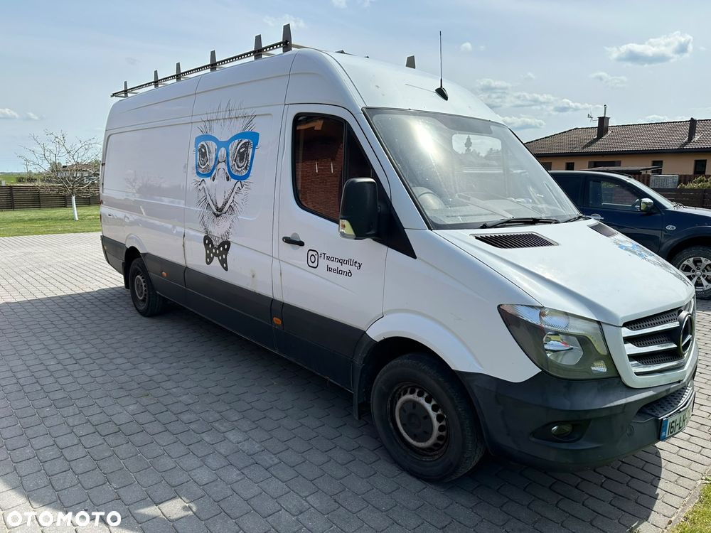 Mercedes-Benz Sprinter - 4