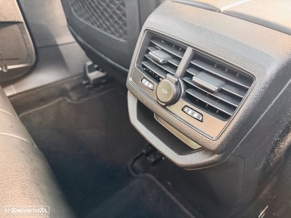 Peugeot 3008 BlueHDi 130 Stop & Start EAT8 Allure - 11
