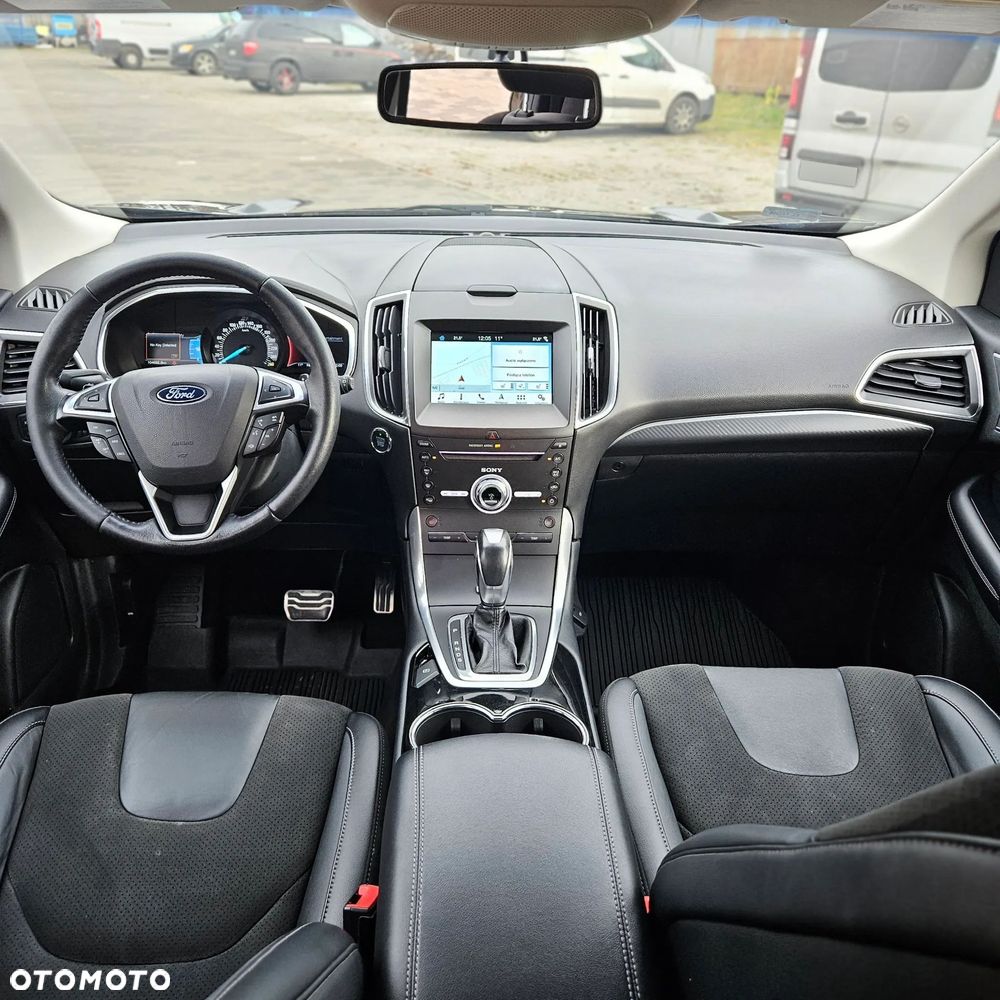 Ford Edge - 26
