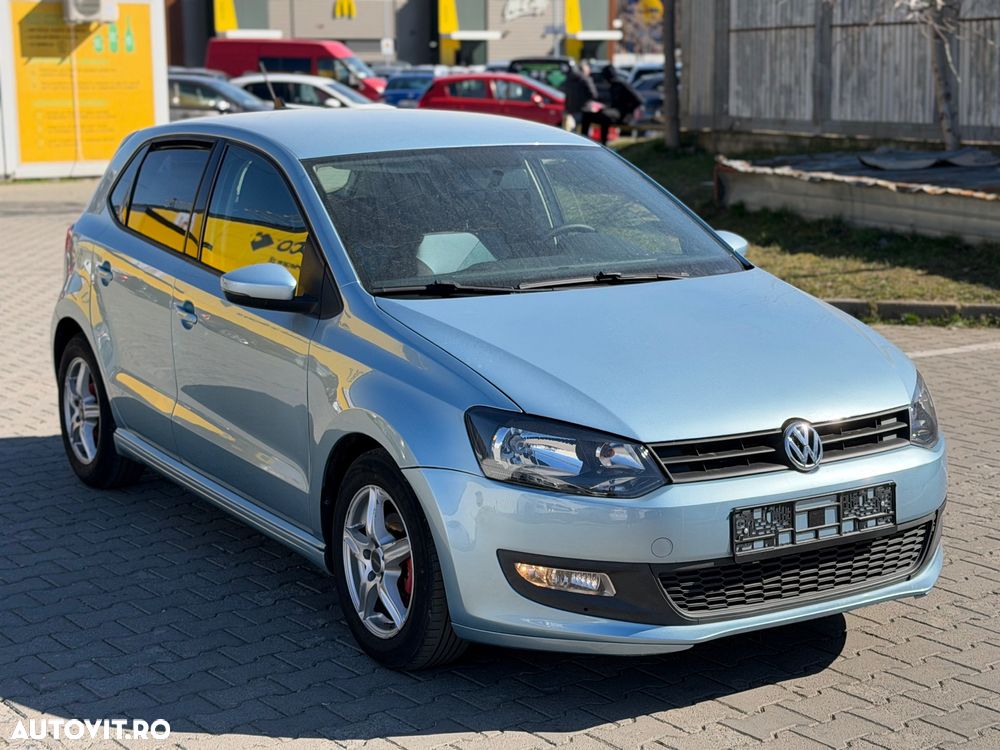 Volkswagen Polo - 2