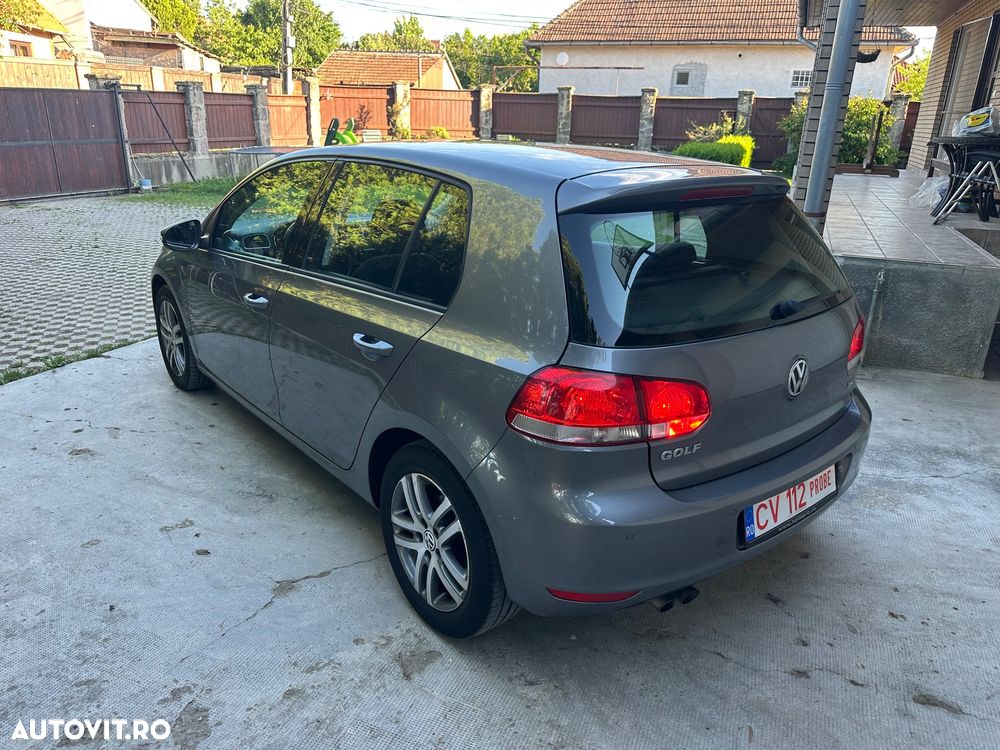 Volkswagen Golf 2.0 TDI DPF Comfortline - 3