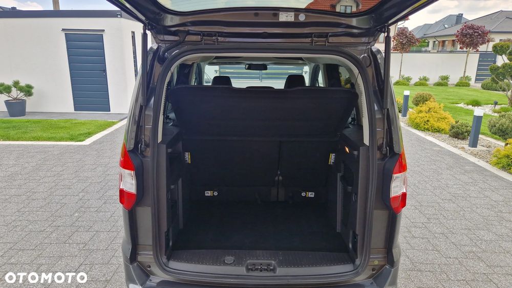 Ford Tourneo Courier 1.0 EcoBoost S&S Titanium - 35