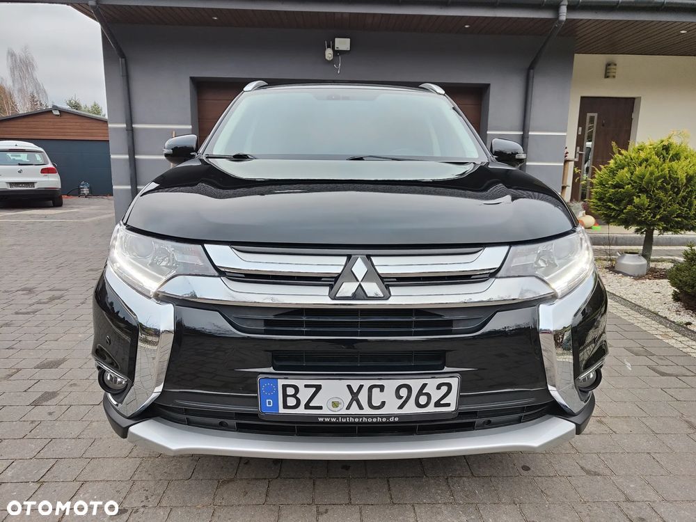Mitsubishi Outlander 2.0 2WD Invite - 38