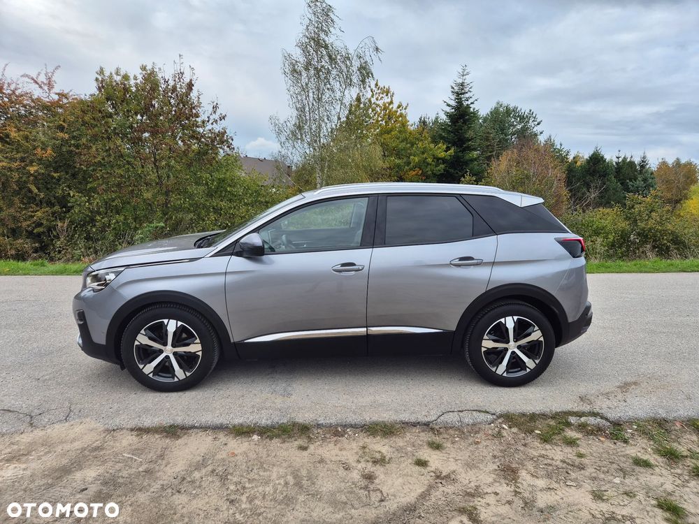 Peugeot 3008 HDi 115 Allure - 2