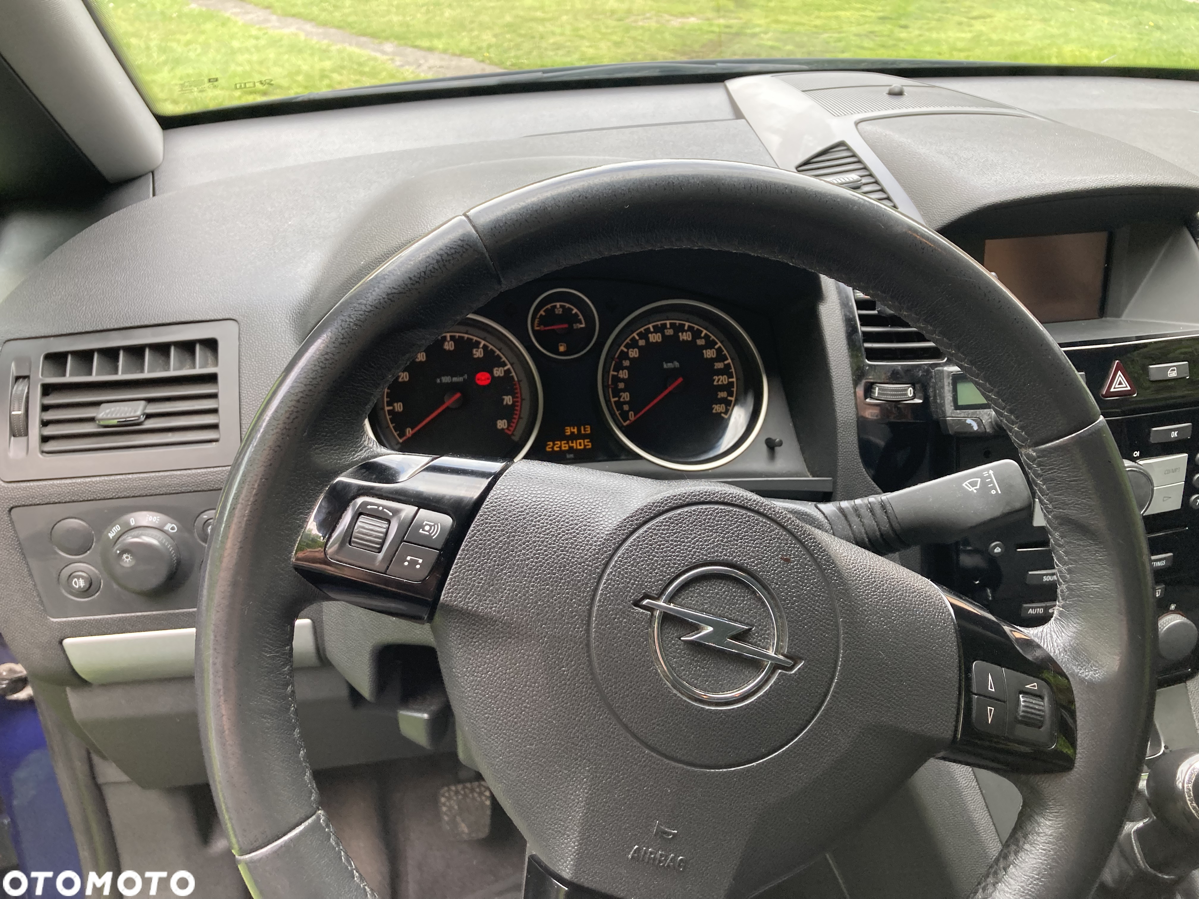 Opel Zafira 1.6 - 8