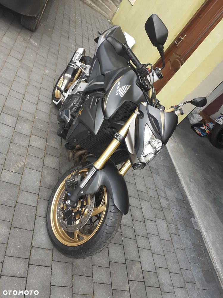 Honda CB - 15
