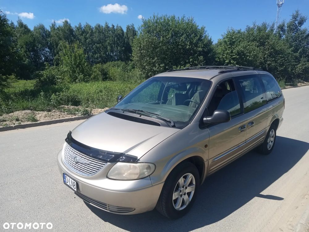 Chrysler Grand Voyager 3.3L LX - 7