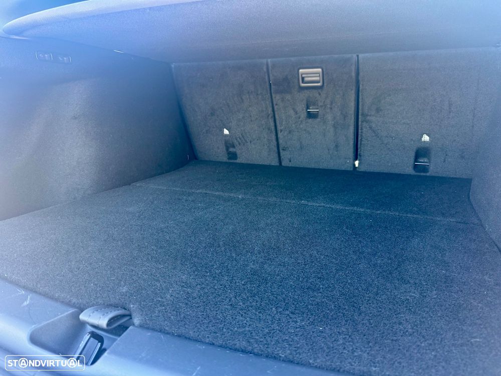 Tesla Model Y Long Range Tração Traseira - 13