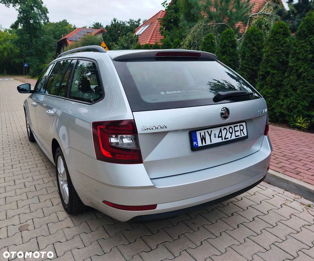 Skoda Octavia 1.6 TDI Ambition - 13