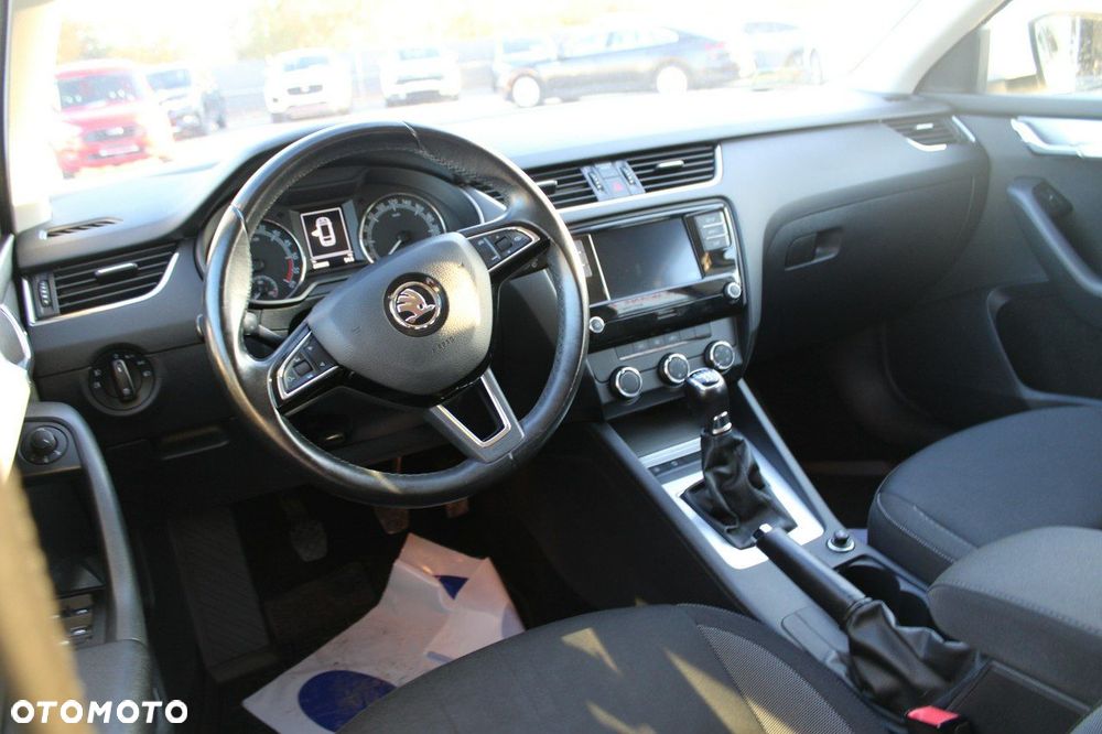 Skoda Octavia - 24