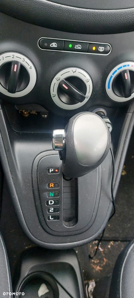 Hyundai I10 2009 photo 4