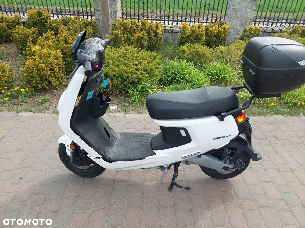 Niu M+ - 2