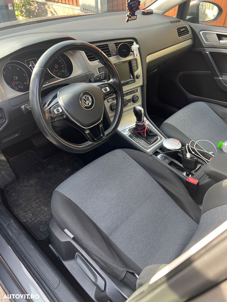 Volkswagen Golf Variant 1.6 TDI BlueMotion Technology DSG Lounge - 10