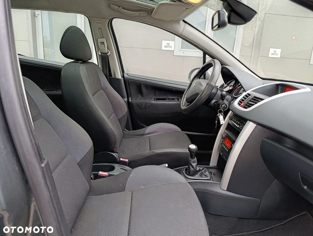 Peugeot 308 120 VTi Family - 33