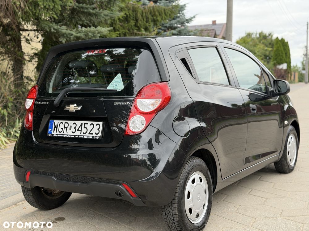 Chevrolet Spark - 4