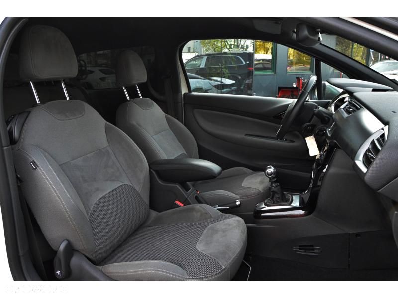 Citroën DS3 BlueHDi 120 SportChic - 8