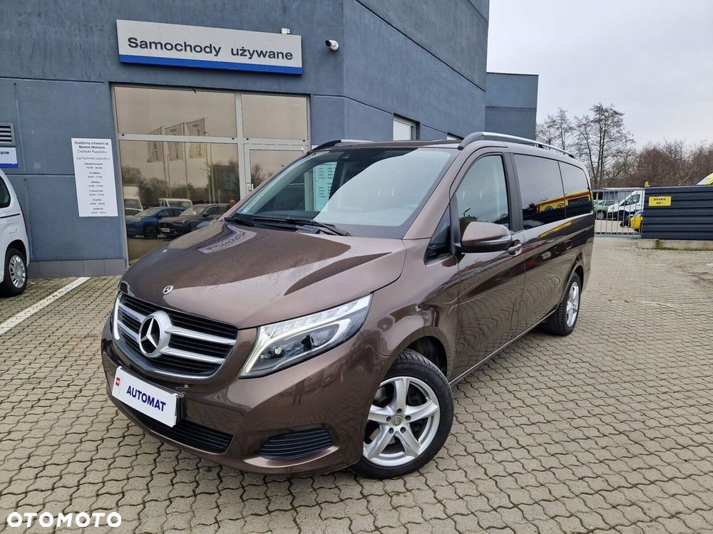 Mercedes-Benz Klasa V - 2