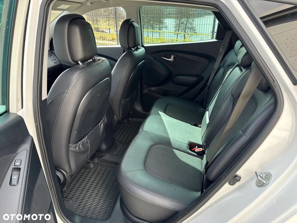 Hyundai ix35 - 16