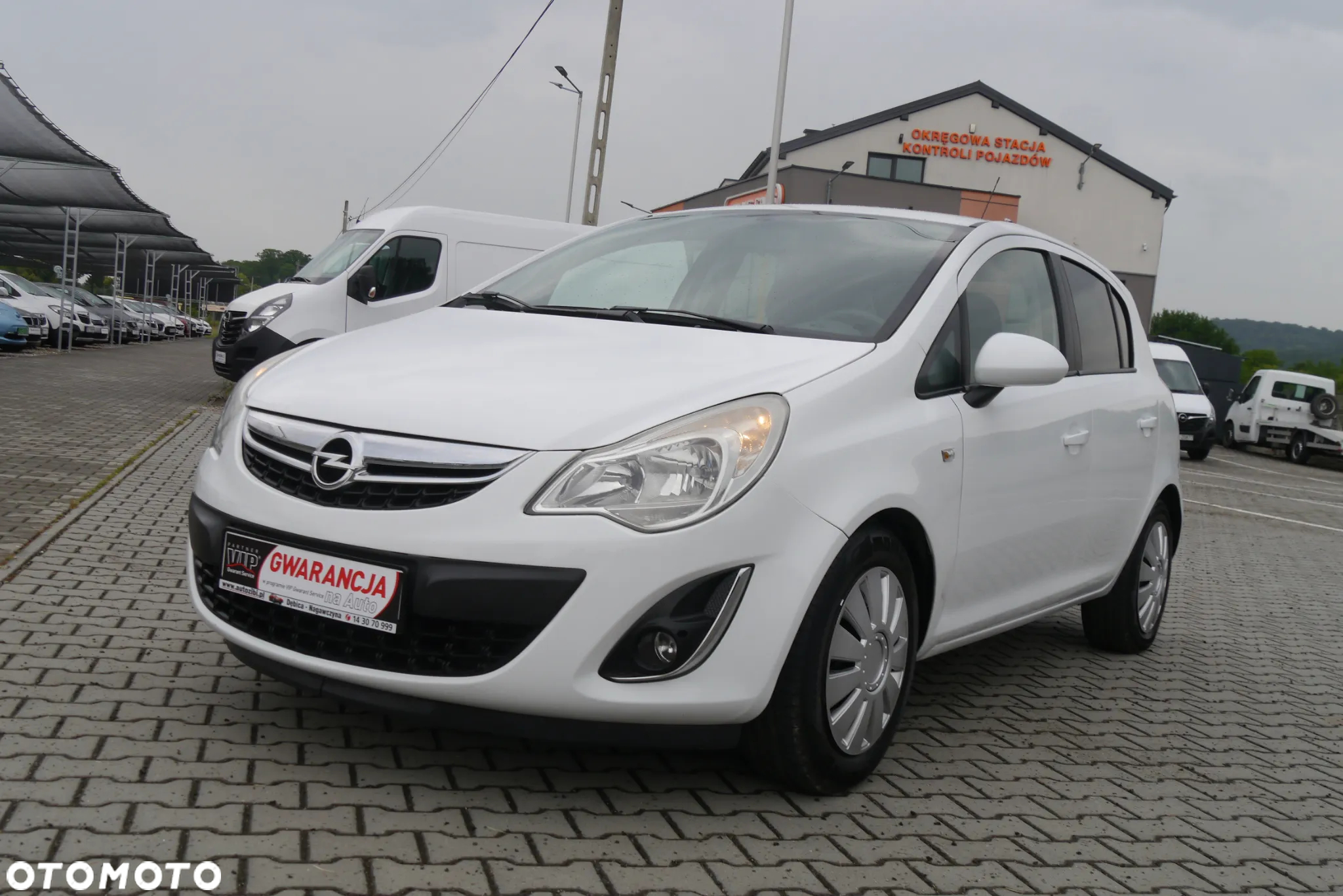 Opel Corsa 1.2 16V Essentia EasyTronic - 2